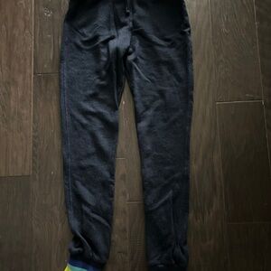 Sundry joggers